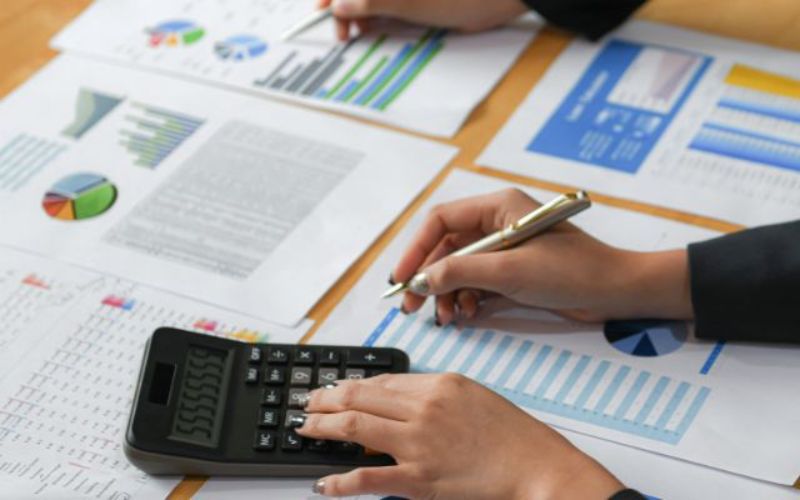 Tax advisors analyzing strategies to maximize tax incentives for exporters and reduce tax liabilities.